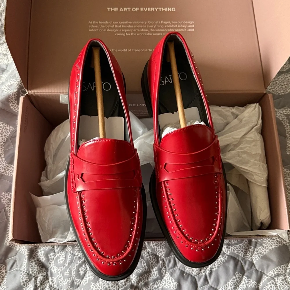 Franco Sarto Eden Studded Patten Red Loafer NIB Sz 6.5 - Picture 4 of 7
